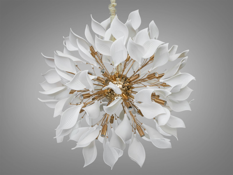 Підвісна люстра з порцеляновими елементами, 40 ламп, золотоиста