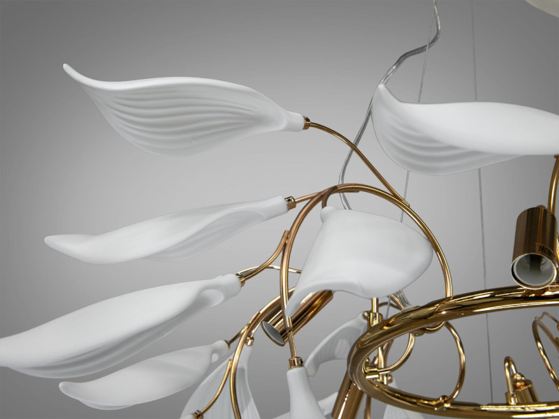 Підвісна люстра з фарфоровими елементами, 6 ламп, золотиста