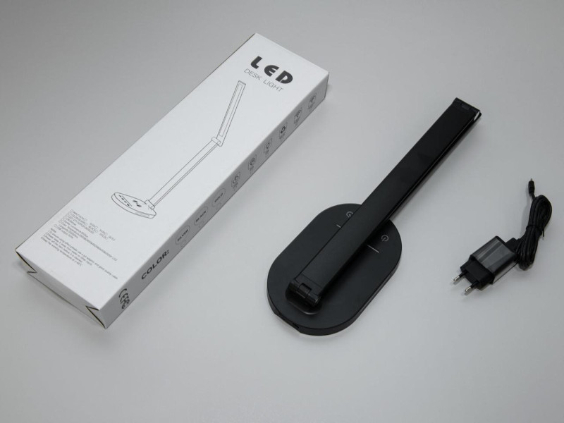 Сенсорна лед настільна нічна лампа з usb зарядкою, димером, таймером