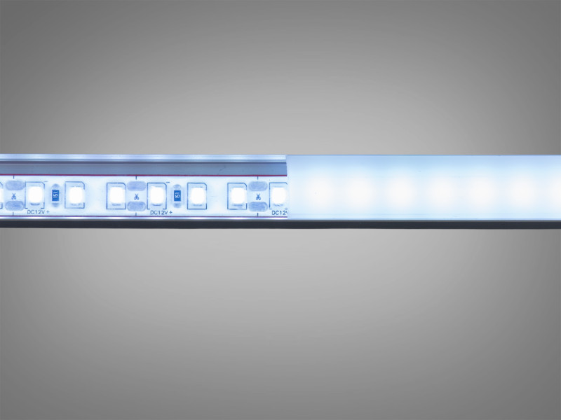 LED стрічка 12в, 120 штм, герметична, 8мм, холодний