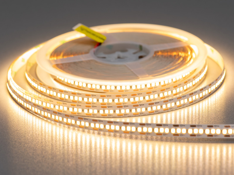 LED стрічка 12D, 240 діодів на метр, 10мм, теплий