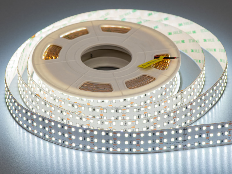 LED стрічка 12В, 360 діодів на метр, 30мм, холодний