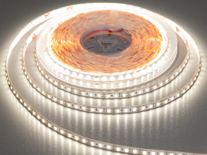 LED стрічка 12В, 120 діодів на метр, 8мм, нейтральний