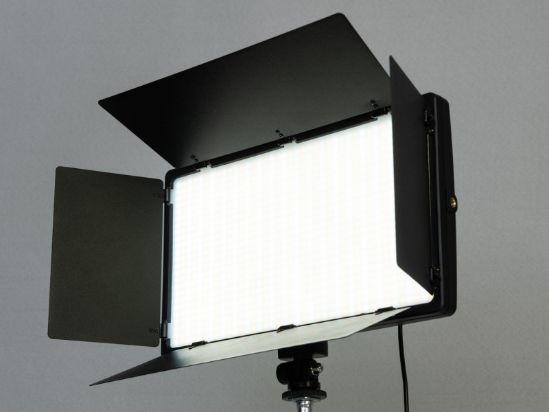 Прожектор для відеозйомки з пультом, направлене світло, 42Вт